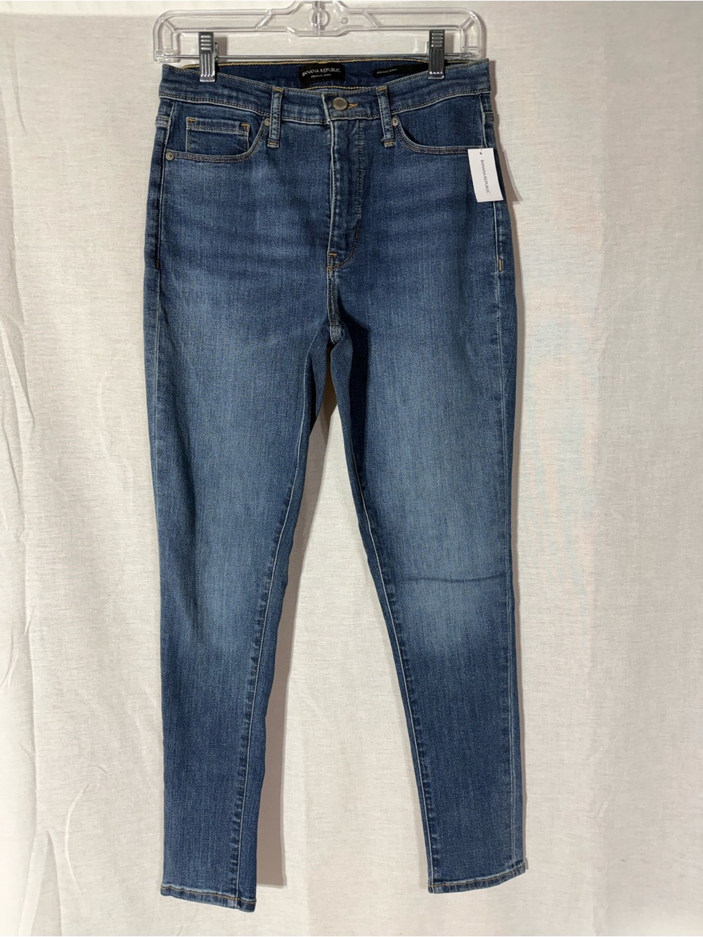 Banana Republic premium high rise Classic Blue Skinny Jeans Sz 27
